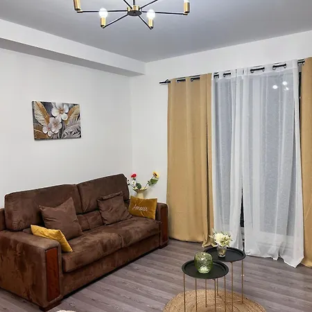 Avec 2 Jardin Prive Parking Gratuit Apartment *